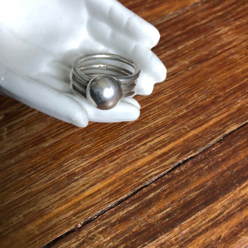 Spring Into Action Sterling Silver Ring Size 5.5