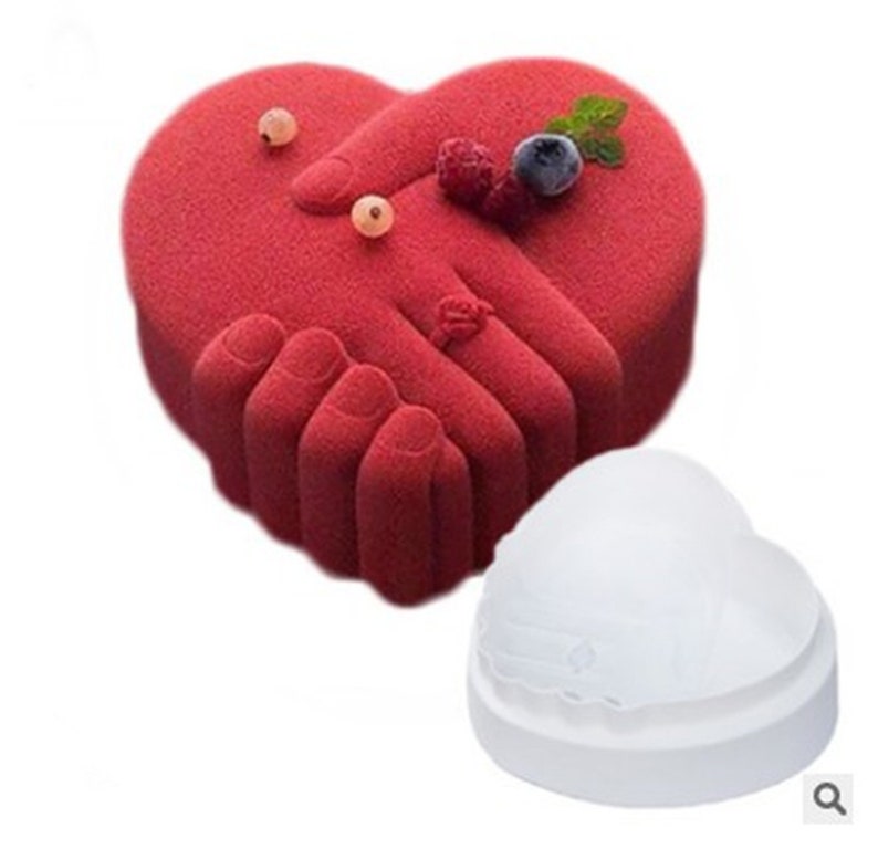 1-Cavity Hand in hand Chocolate Mold Cake Mold Flexible Silicone Soap Mould For Candy molds Ice Mold Biscuit mold Jelly mold Baking Tool