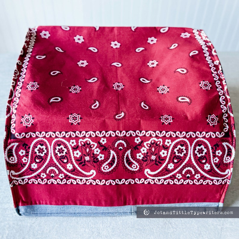 Red Handkerchief Print Portable Typewriter Cover image 1