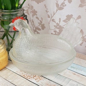 Indiana Glass Co clear hen on a nest with red painted comb and wattle, chicken dish with lid