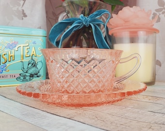 Hocking Glass Miss America pink depression glass teacup and saucer, diamond pattern