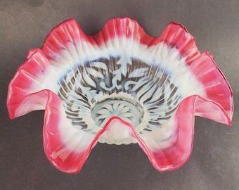1900s Cranberry Northwood Poinsetta ruffled bride bowl