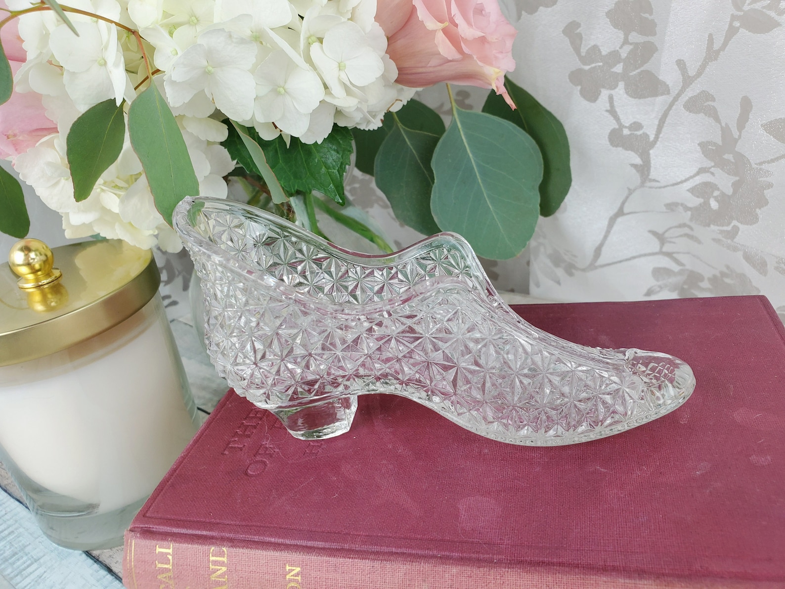 Elegant Cinderella Glass Slipper Ring Holder Jewelry Storage Etsy