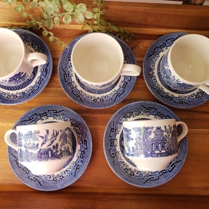 SET! 5 blue willow teacups and saucers, Churchill, England,blue transferware, china teacup, tea set, five teacups and saucers