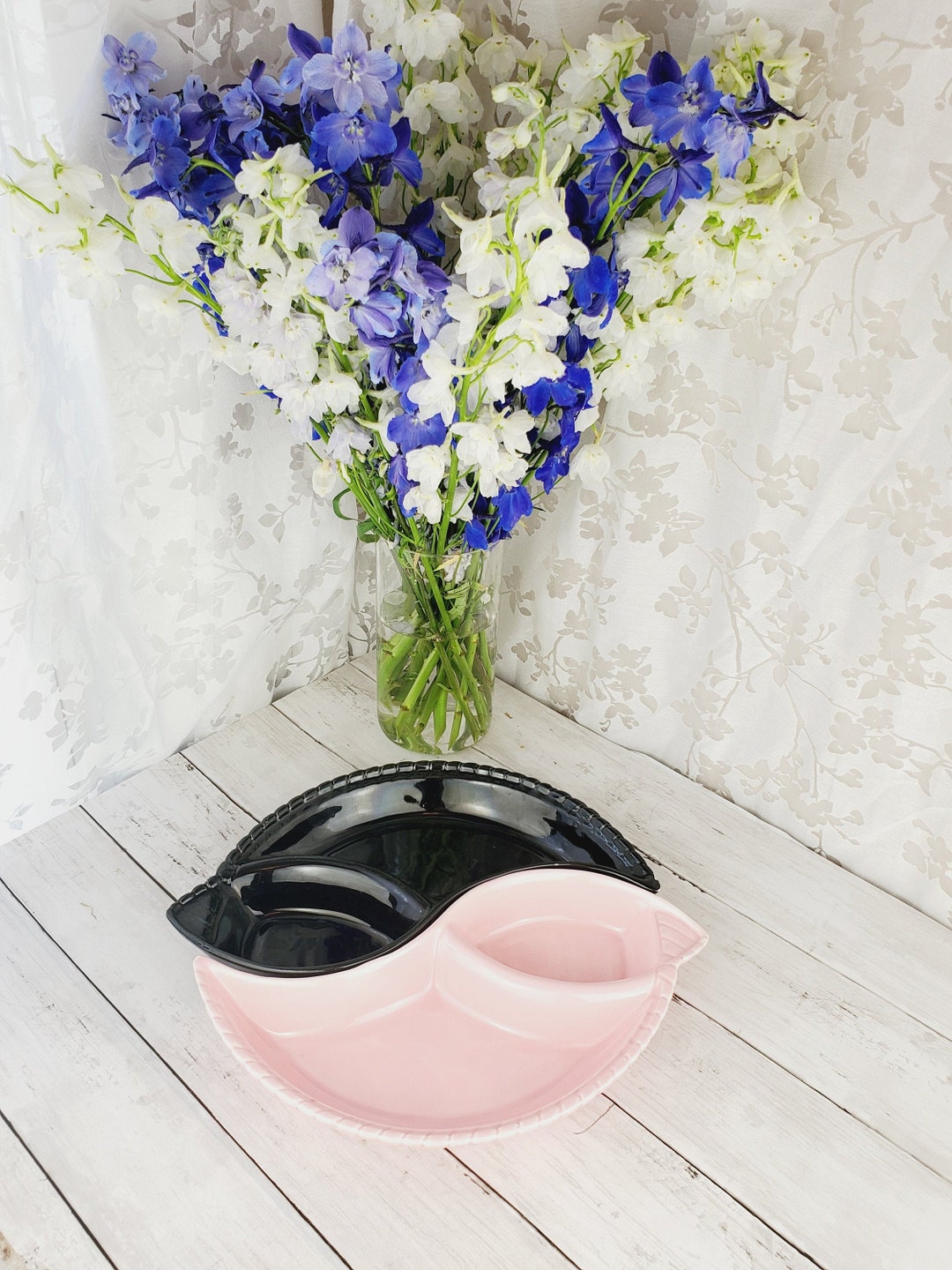 retro 10 pink and black