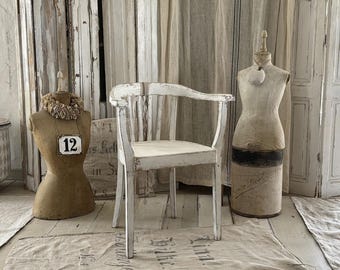 Sillón Bauhaus antiguo y precioso con acabado blanco vintage***