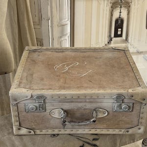 Wunderschöner alter Oldtimer-Koffer im Vintage-Stil***