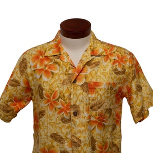 Vintage 1950&#39;s Royal Hawaiian Shirt Made in Hawaii