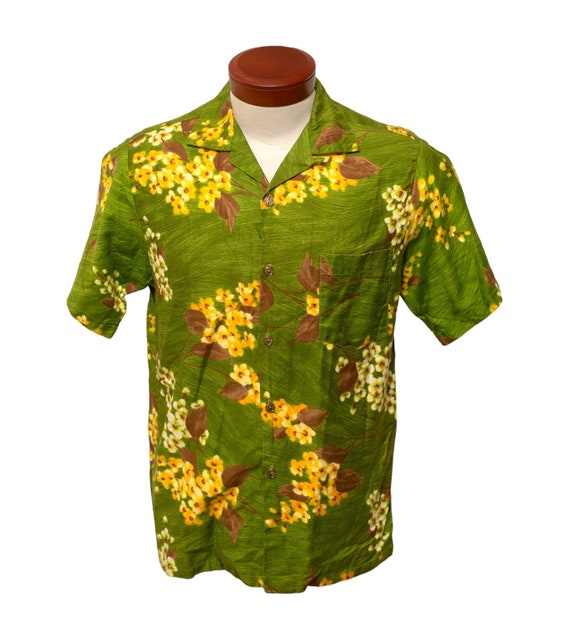 Vintage 1950's 1960's Waltah Clarke Hawaiian Shirt