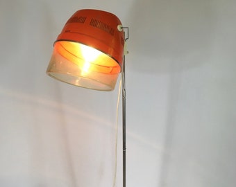 Upcycling floor lamp