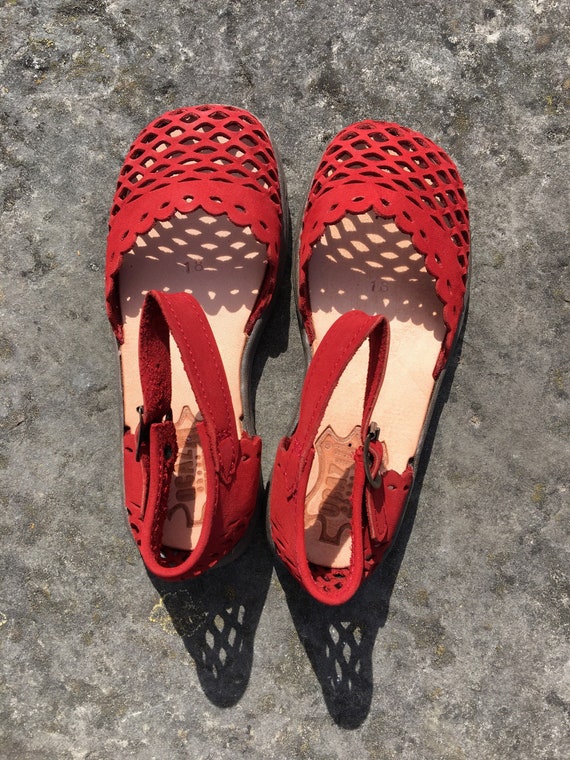 Rouge à la main Huaraches artisanale sandales en cuir du Mexique pour les enfants | Des Matériaux Supérieurs
Rouge à la main Huaraches artisanale artisanale artisanale sandales en cuir du Mexique pour les enfants | Des Matériaux Supérieurs
330cb3