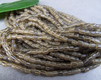 ca.120 kleine Glasperlen  59cm Strang  Maasai Beads striped  Natur/schwarz gestreift Ethno