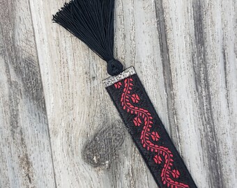 Vintage Jacquard Red & Black Reversible Ribbon Bookmark with Black Tassel 1" Width