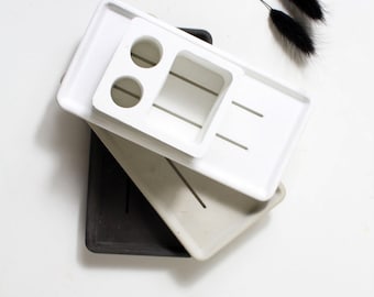 Zahnputzbecher aus Beton schwarz weiß grau Zahnbürsten Halter Deko und Tablett moderne Badezimmer Einrichtung Stil