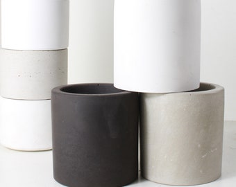 Concrete cup, black white or gray, toothbrush cup, pen holder, brush, pretty gift, beautiful round storage 8 cm high