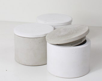 Small concrete pot with lid in black, white or gray, round, 8 cm diameter bathroom decoration home decoration gift