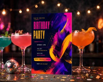 Op de afbeelding: Een rechthoekige uitnodigingskaart voor een verjaardagsfeest met gedurfde roze en gele penseelstreekafbeeldingen op een donkerblauwe achtergrond. De tekst luidt: YOU'RE INVITED, BIRTHDAY PARTY, SATURDAY 8 PM, THE LOFT, 123 CELEBRATION AVE, DRESS CODE: BOLD & BRIGHT, MUSIC, COCKTAILS, DANCING, RSVP: 555.123.4567.