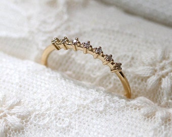 Minimal Diamond Ring(7 Diamonds), 14k 18k Gold