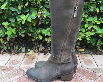donald pliner riding boots