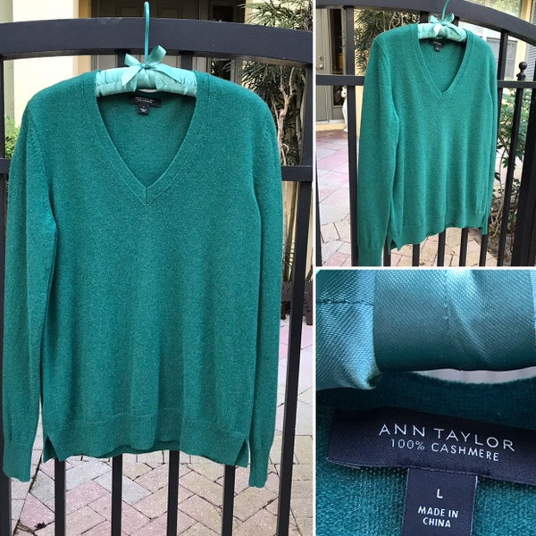 Luxurious green cashmere sweater by Ann Taylor, women’s size large