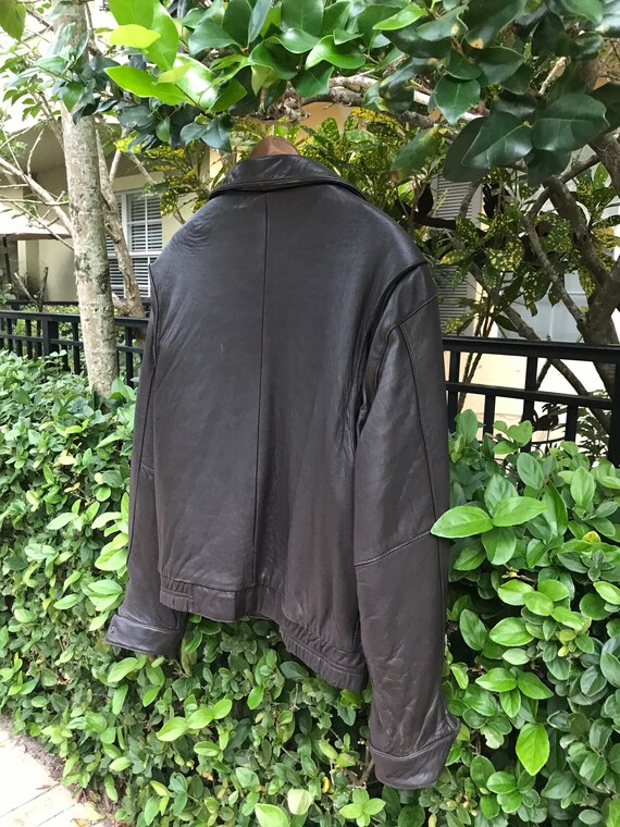 Handsome Men’s Size Medium Brown Leather Bomber/F… - image 8