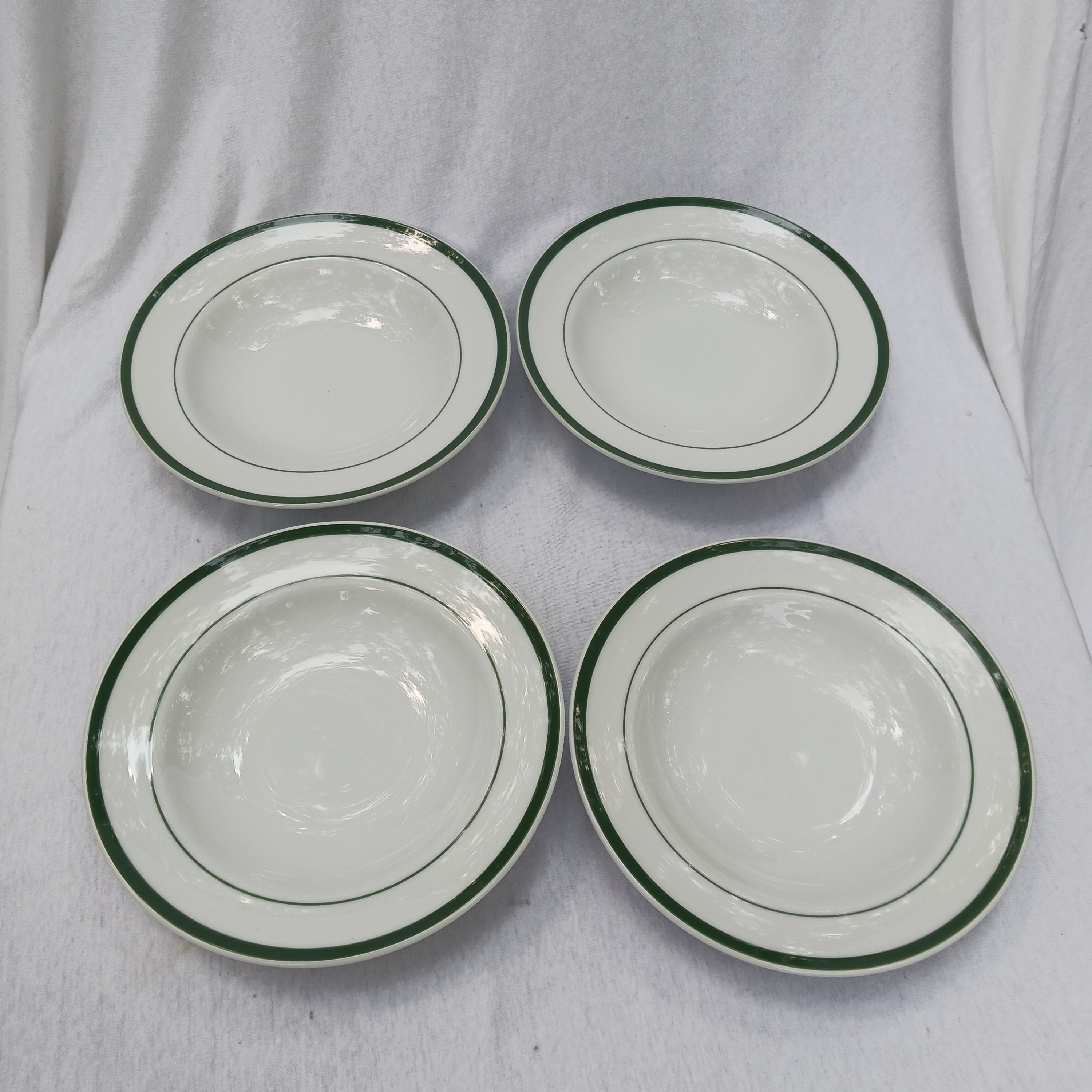 Set of Four William-Sonoma Brasserie Green and White Soup/Salad Bowls
