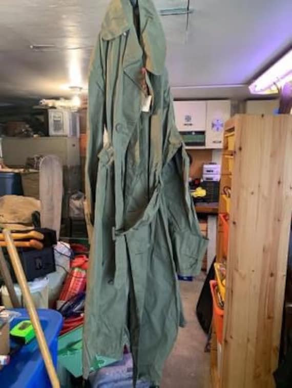 Late 1950s US Army rain overcoat no rips or tears