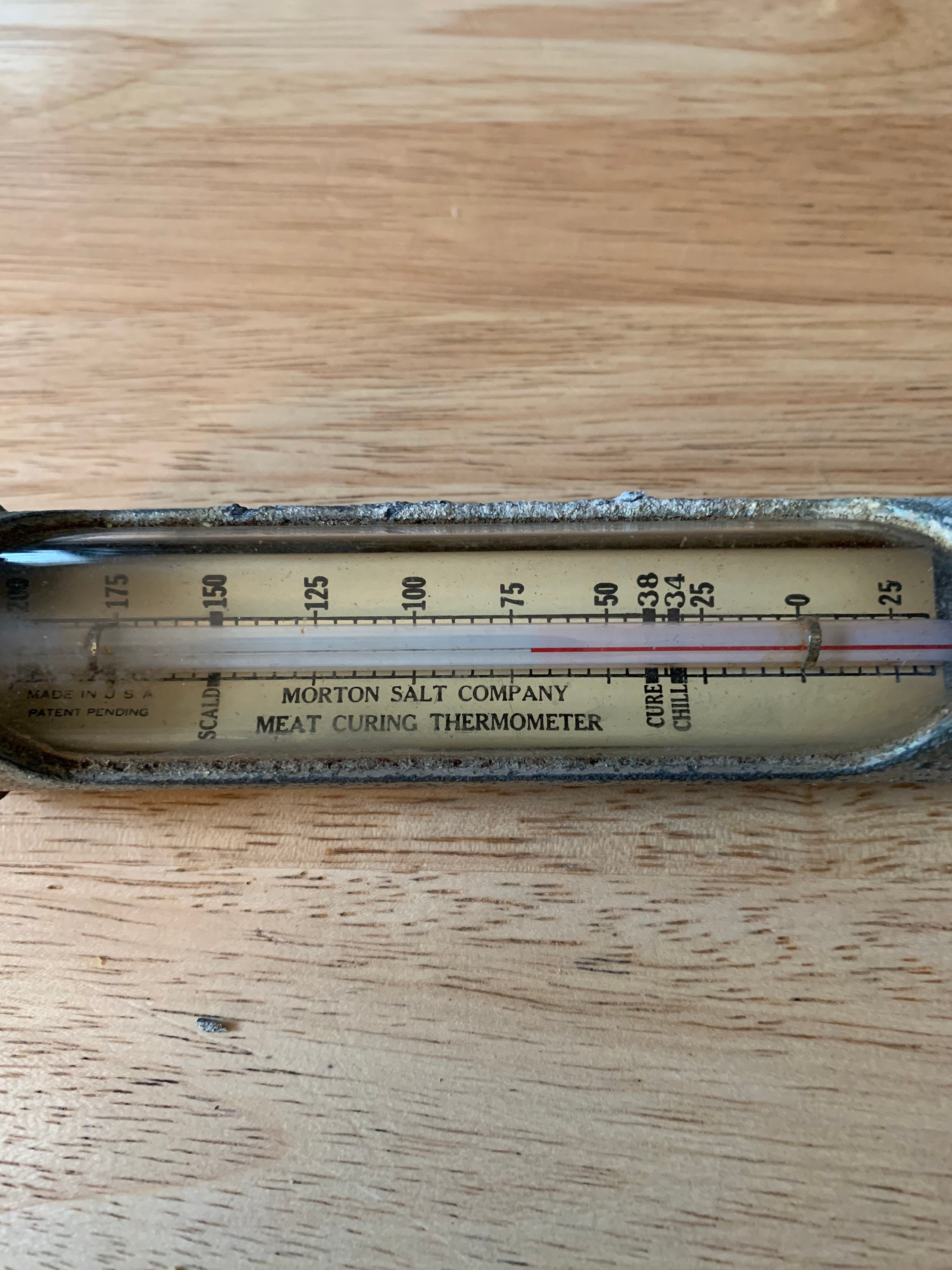 Classic Instruments VT26GLF Vintage Water Temperature Gauge