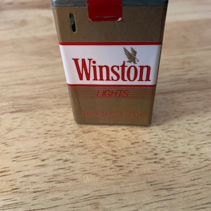 Vintage Winston cigarette pack lighter