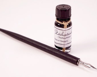 Wooden pen with ink 10ml stained black