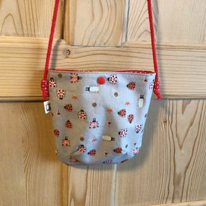 Umhängetasche Kindertasche  Kinderkörbchen Stoffbeutel Spielzeugtasche Baumwolltasche