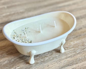 white bathtub candle
