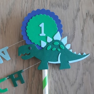 Girlande cake Topper Kuchentopper Torte Geburtstag Dekoration Dinosaurier Dino Name Zahl Wunschfarbe Bild 4