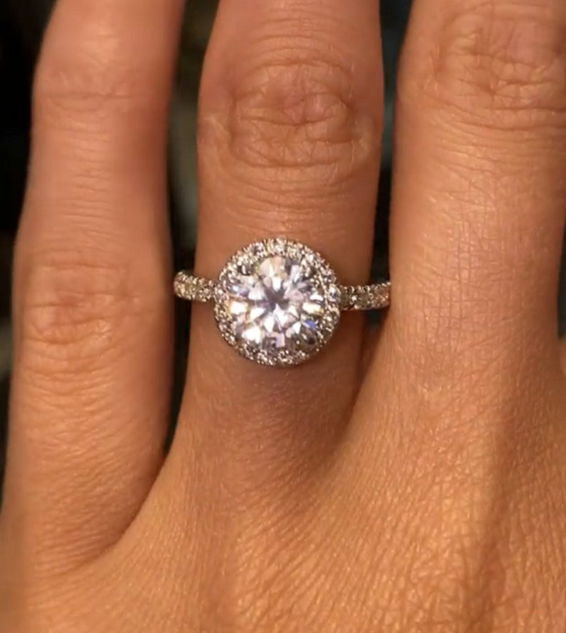 2.0Ct Round Brilliant Cut Moissanite Halo Engagement Ring 14k Solid White Gold Ring Christmas Best Wedding Ring Promise Ring Oval Rings