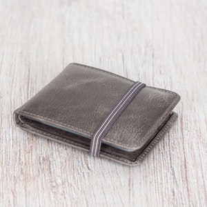 Handgemaakte portemonnee - gepersonaliseerde visitekaartjeshouder - op maat gemaakt cadeau - leren creditcardhouder - ID-houder - leren portemonnee / GRIJS