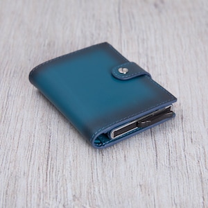 Portemonnee met RFID-blokkeringsmechanisme - gepersonaliseerde leren kaarthouder - visitekaarthouder - aangepast cadeau - handgemaakte portemonnee / EFFECT BLAUW