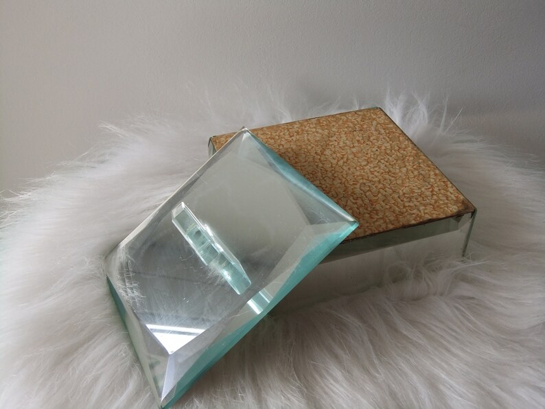 Vintage jewel box in mirror