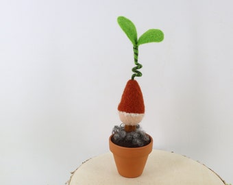 Felted seedling in a clay pot, for the seasonal table, flower children in Waldorf style
