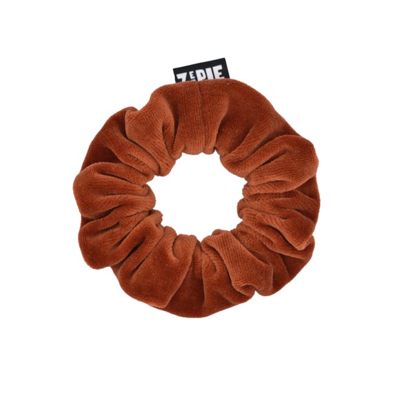 2 PK VELVET SCRUNCHIE DARK TERRACOTTA & TERRACOTTA 2 PK VELVET SCRUNCHIE DARK TERRACOTTA & TERRACOTTA