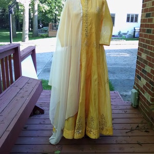 Abaya estilo amarillo vestido de algodón seda maxi vestido Anarkali Kameez hecho a mano w / hilo bordado gasa dupatta con encaje ropa de mujer imagen 10