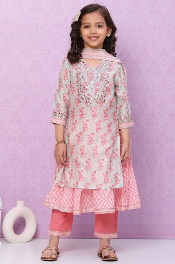 3-12 year Girls Dhoti with Kurti set at Rs.285/Piece in surat offer by  AARYA CREATION
