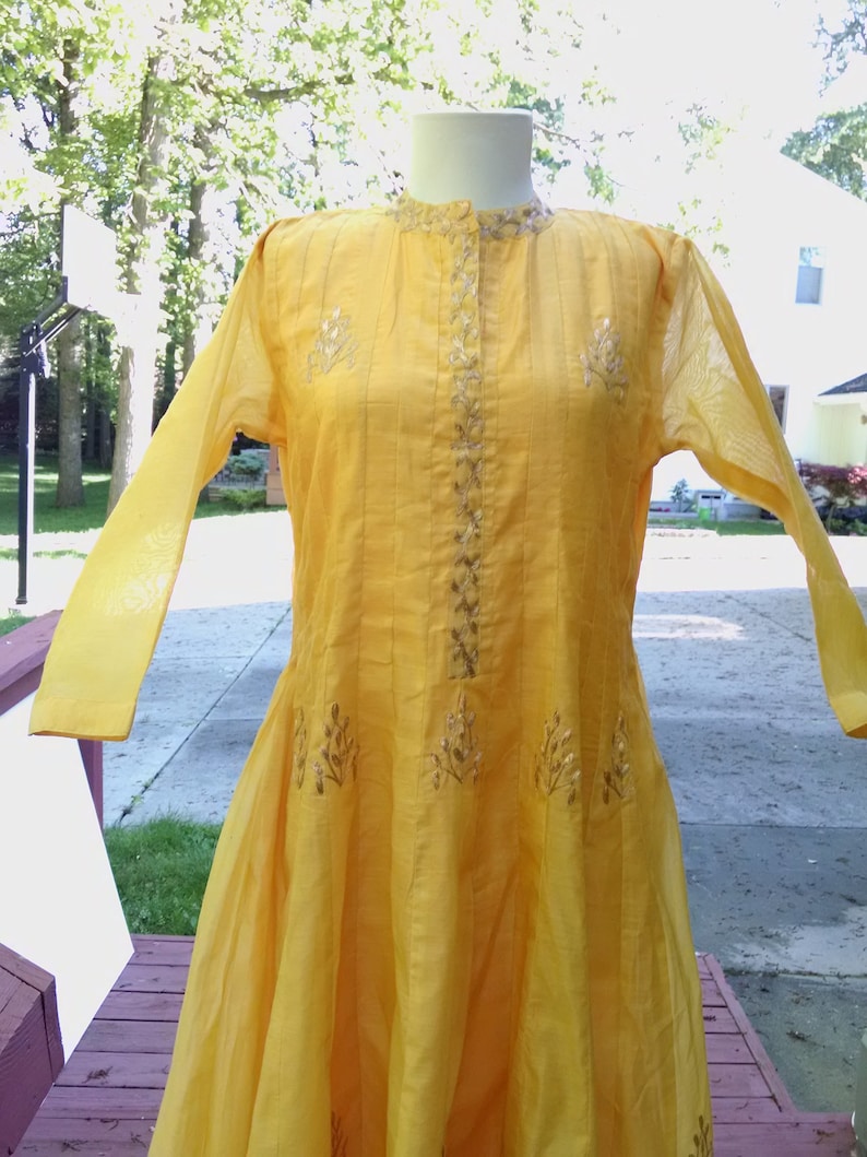 Abaya estilo amarillo vestido de algodón seda maxi vestido Anarkali Kameez hecho a mano w / hilo bordado gasa dupatta con encaje ropa de mujer imagen 2