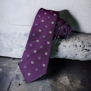 Men&#39;s Woven Skinny Tie Necktie - Purple Floral Tie - Gift for him