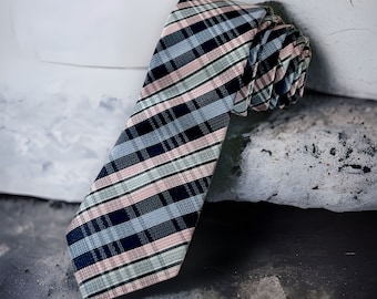 Men's Woven Skinny Tie Necktie - Black Pink Gray Plaid Tie - Gift for him