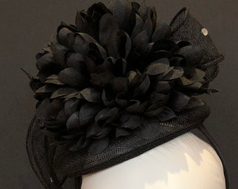 Black Diamante Bow & Chrysanthemum Fascinator