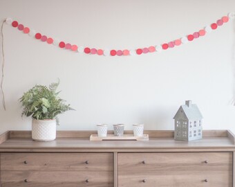 Small Circle Garland, Pink Garland, Blue Garland, Handmade, Handmade garland, Circles, Party, Party Decorations, Kids Room Decorations