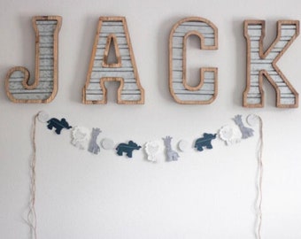 Handmade Baby Animal Felt Garland, Baby Boy Nursery wall decor, Newborn baby Gift, Baby Shower Animal Decoration, Lion, Elephant, Giraffe