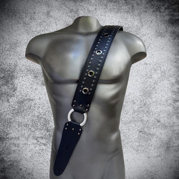 STUDMASTER Handmade Leather Guitar Strap | Padded Bass Strap