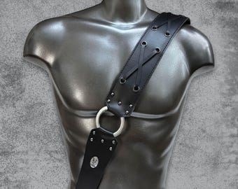 GRANDMASTER Black Leather Padded Guitar Strap | Designer Bass Strap