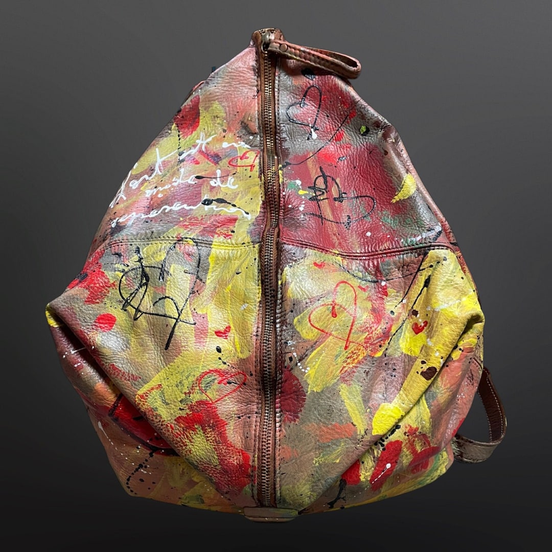 Hand-painted Leather Backpack: Italian Leather Travel Bag - Etsy display picture 3
